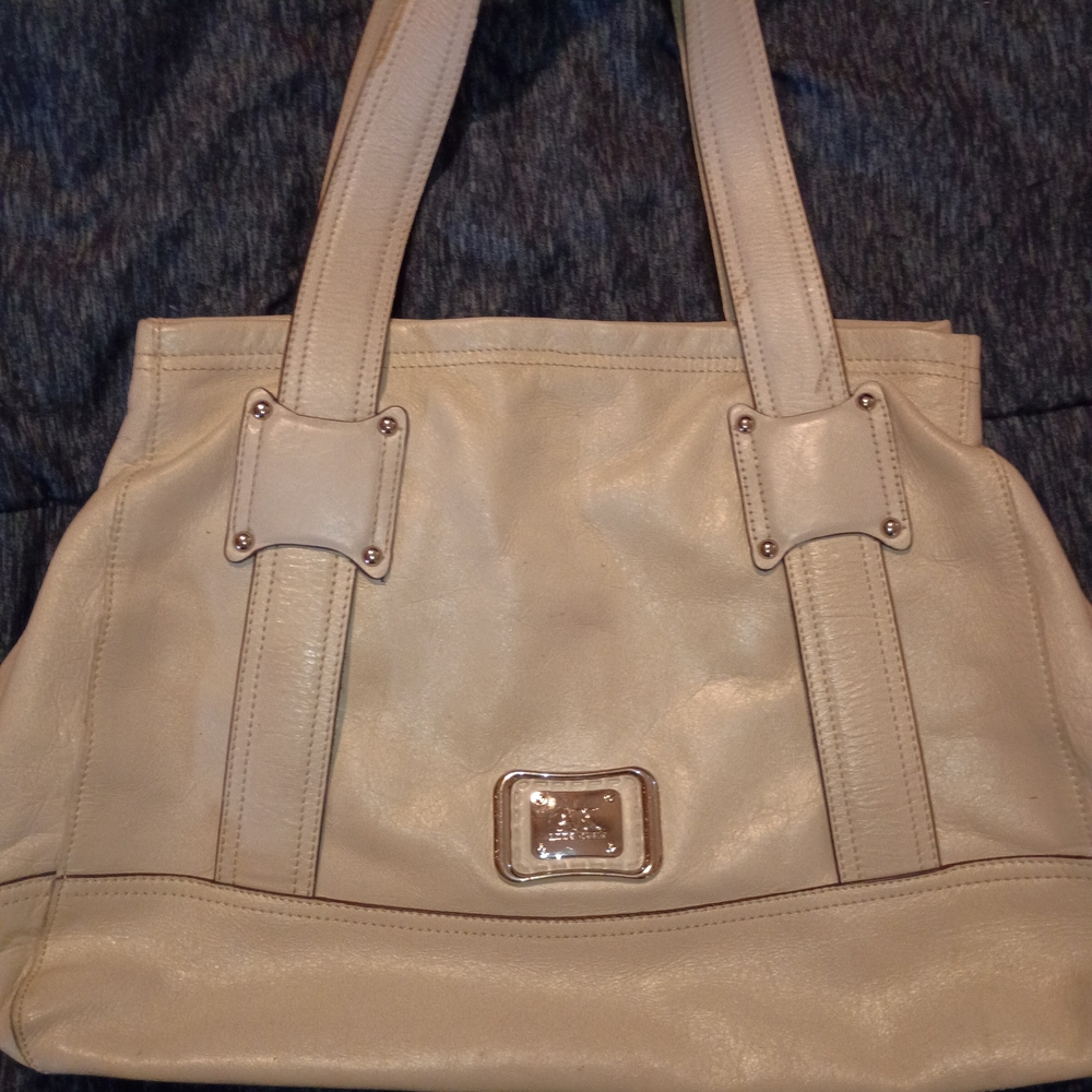 Elegant Cream Leather Anne Klein Tote Bag